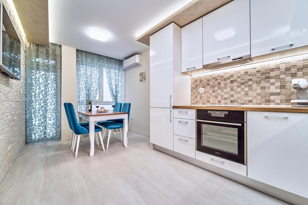 Апартамент S Apart Varna ภายนอก รูปภาพ